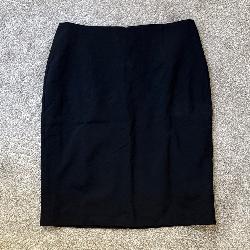 Banana Republic Classic Black Pencil Skirt